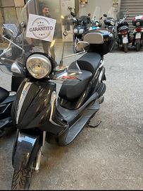 Beverly 250