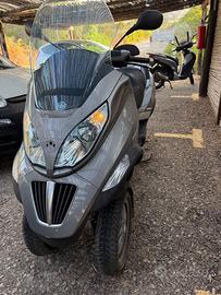 Piaggio MP3 300