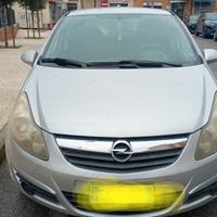 OPEL CORSA GPL 163000 KM, prezzo trattabile