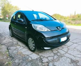 Peugeot 107 1.0 5 porte CLIMA km certificati