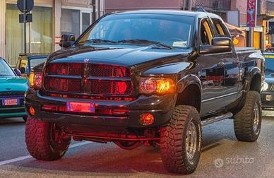 DODGE RAM 2500 GANCIO TRAINO