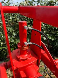 Trivella Angeloni per trattore