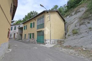 CASA SEMINDIPENDENTE A PARODI LIGURE