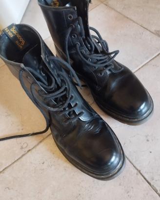 Dr. Martes made in England 46
