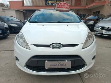 Ford Fiesta 1.6 TDCi 90CV 5 porte DPF Titanium