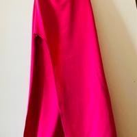 Vestito elegante donna cucito a mano