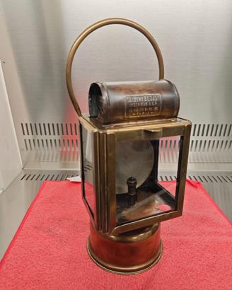 Lanterna ferroviaria d' antiquariato