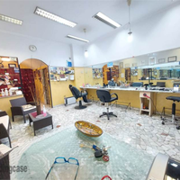 Salone Barbiere arredato