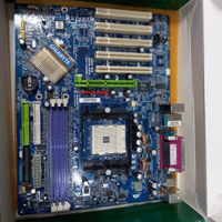 Scheda madre completa amd socket 754 con imballo