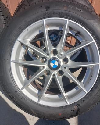 Pneumatici con cerchi BMW serie 1