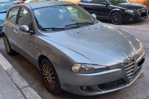 Alfa Romeo 147