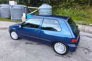 Renault Clio 1.8 16V