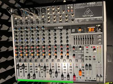 BEHRINGER XENYX X1832-USB MIXER CON CUSTODIA RIGID