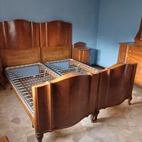 Camera da letto completa anni '30