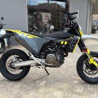 Husqvarna 701 Supermoto
