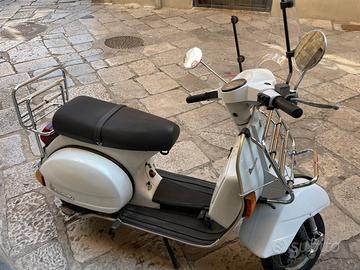 Moto vespa PX 150