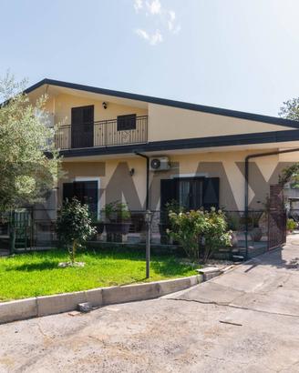Villa a schiera - Acireale