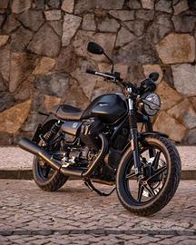 Motoguzzi V7 stone 850