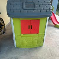 Casetta da esterno SMOBY con tavolo esterno