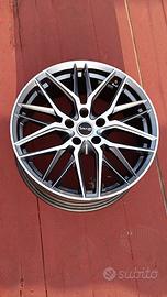 Kit 4 Cerchi in lega 18" AVUS AF19