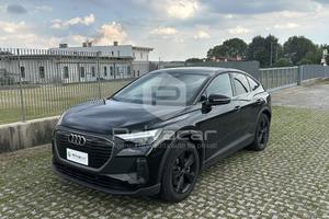 AUDI Q4 SPB 45 e-tron quattro Business