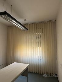 Tenda verticale scorrevole osvurante