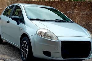 fiat punto leggi...
