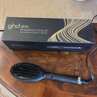 Spazzola liscia capelli GHD