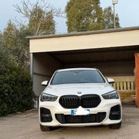 Bmw x1 un vero gioielloMOLTO FINE 