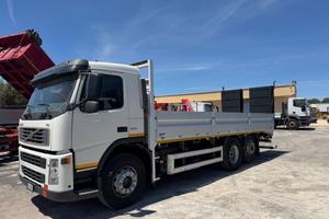 Volvo FM 11, pianale e rampe idrauliche, ACCETTO P