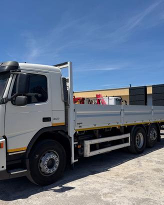 Volvo FM 11, pianale e rampe idrauliche, ACCETTO P