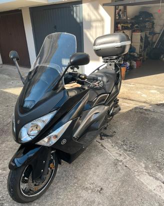 Yamaha tmax 500