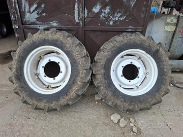 gomme trattore new holland.