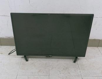 TV led 32 pollici con telecomando 