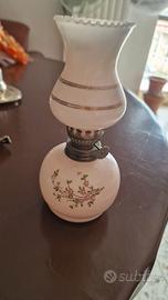 lampada antica a olio
