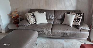 Divano in pelle 3 posti