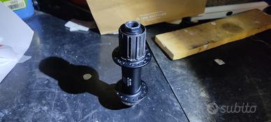 Mozzo posteriore boost