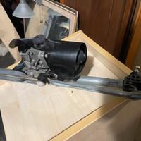 Motorino tergicristallo anteriore  panda 169