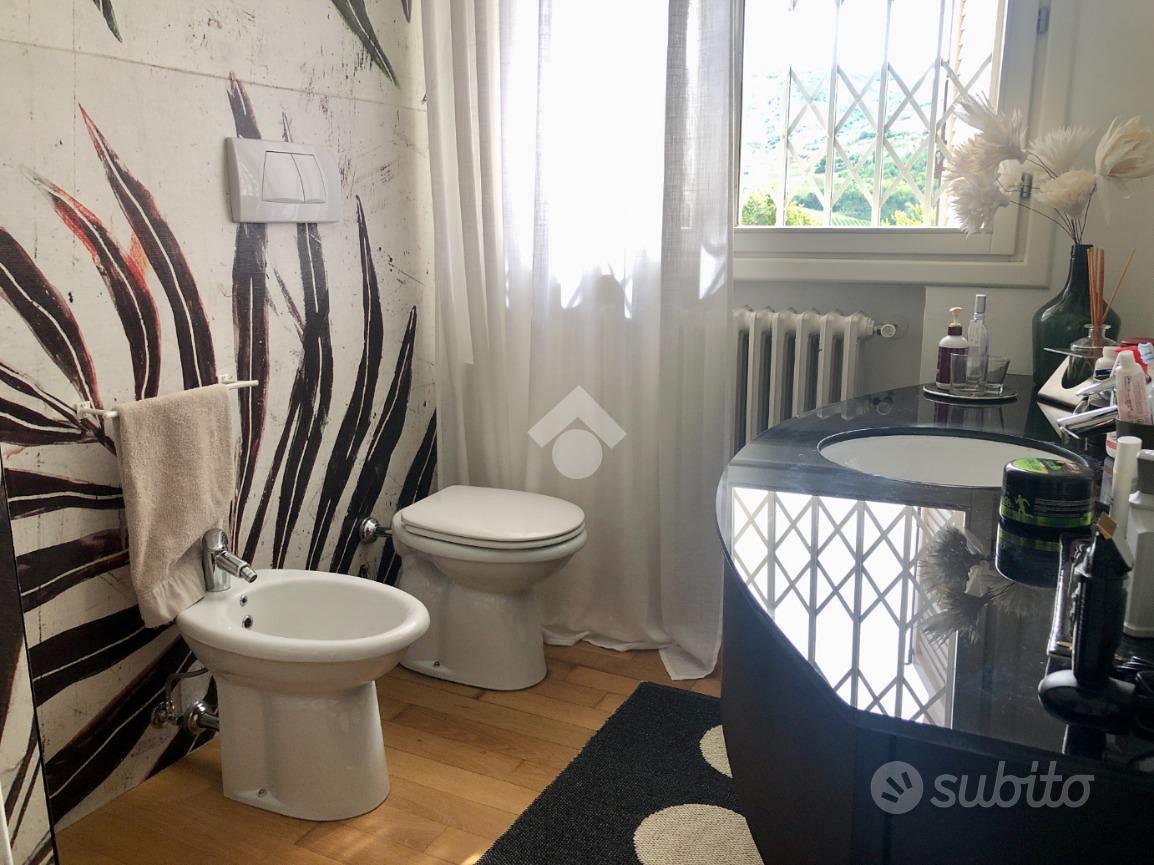 VILLA A SCHIERA A PREDAPPIO - Altro