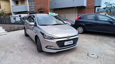 Hyundai i20 1.2 5 porte GPL