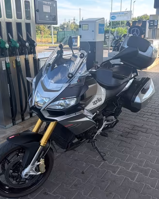 Aprilia caponord 1200