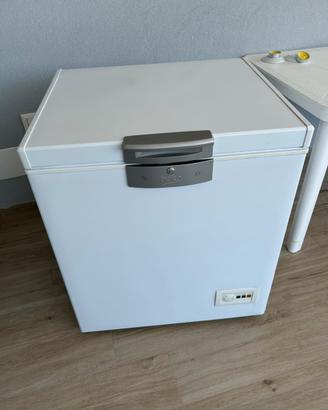 Congelatore a pozzetto Beko