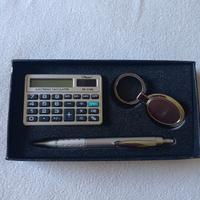 Set Calcolatrice solare Kenko penna e portachiavi 