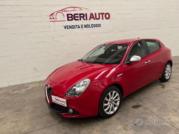 Alfa Romeo Giulietta benzina cambio automatico