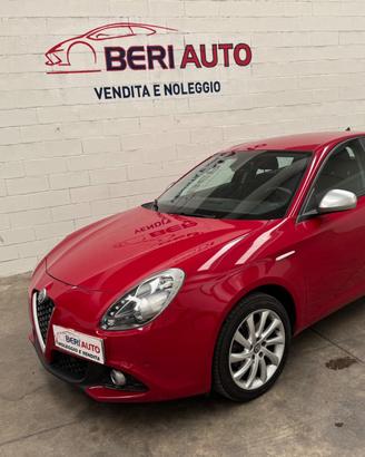 Alfa Romeo Giulietta benzina cambio automatico