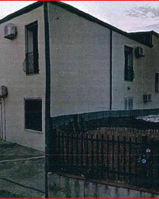 Immobile in asta di 1690 m² con più di 5 locali a 