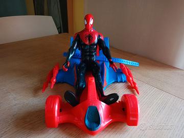 Spiderman con veicolo Turbo Racer
