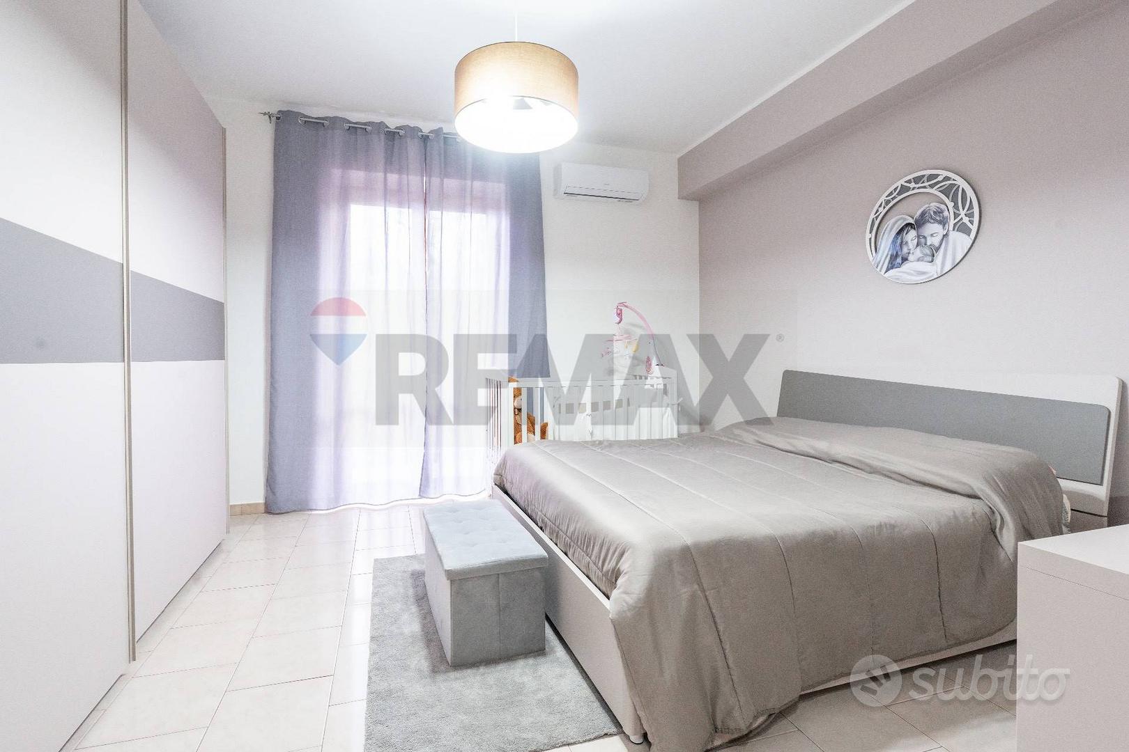 Appartamento - Aci Sant'Antonio - Vista 3