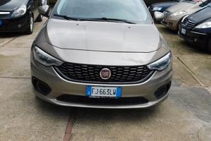 Fiat Tipo 1.3 Mjt S&S 5 porte Easy