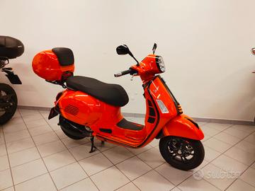 Piaggio Vespa GTS 300 Super Sport hpe